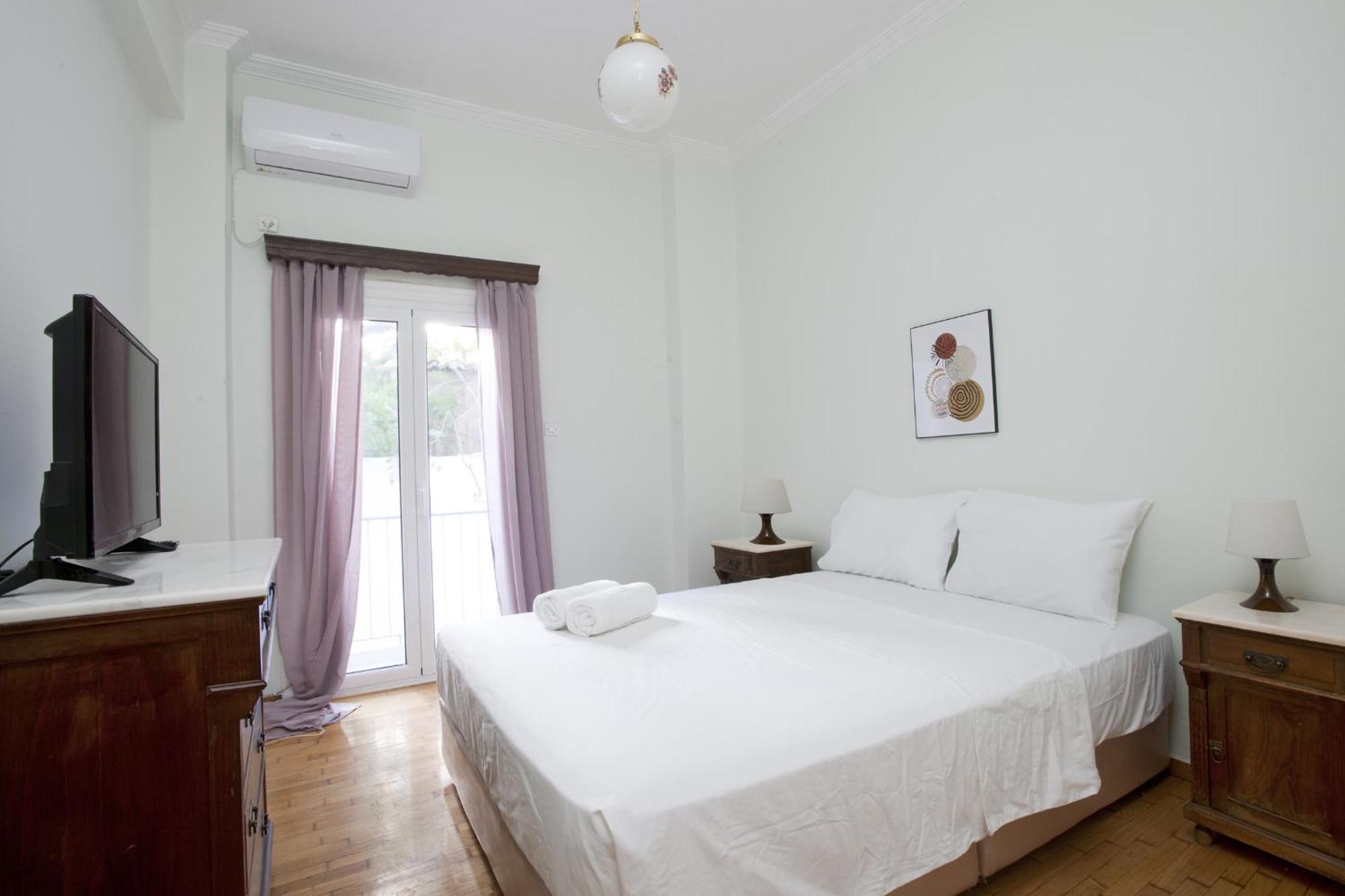 Two Bedroom Apartment At Koukaki เอเธนส์ ภายนอก รูปภาพ